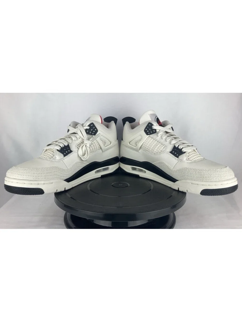 NEW Men’s Size 9.5 Nike Air Jordan 4 Retro RM White Black Red IM4002-100